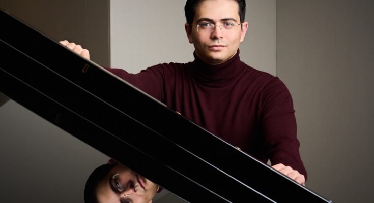 Interview with pianist Ariel Lanyi